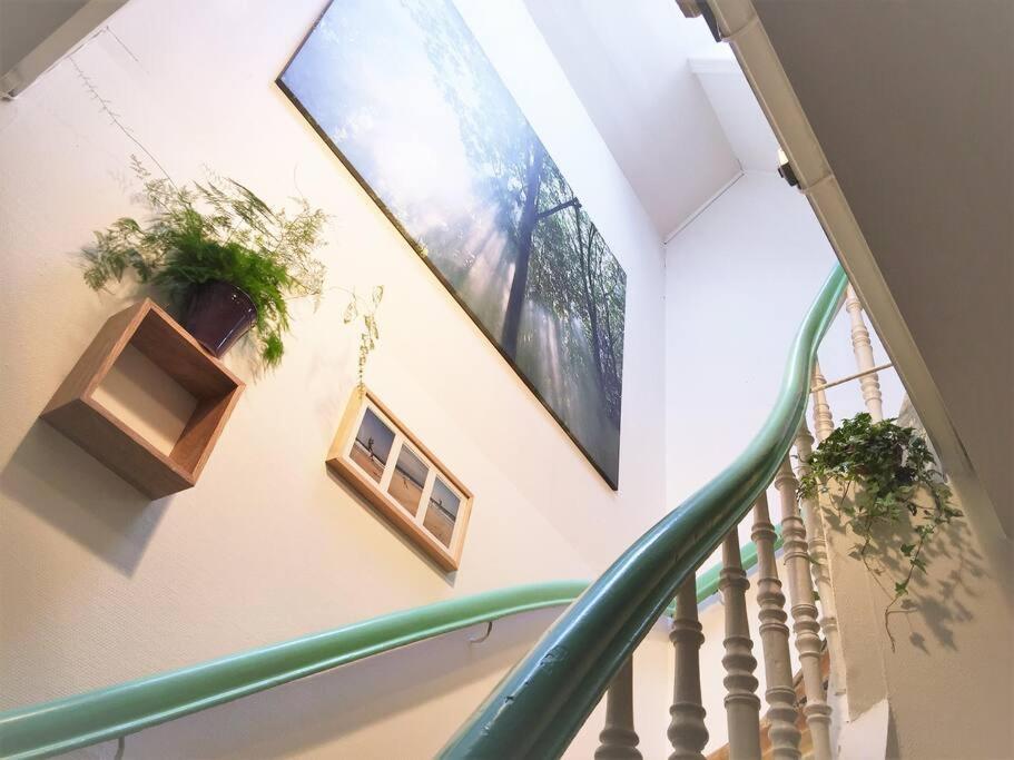 Central 2Br With Balconies And Art In Historical University Area Bergen Eksteriør billede
